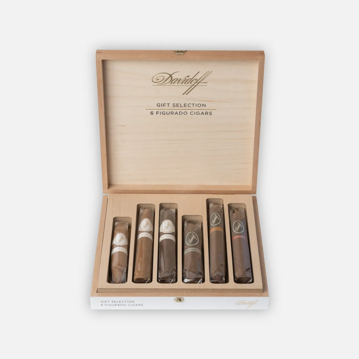 Davidoff Gift Selection, elegant figuardo cigars in classic wooden box.