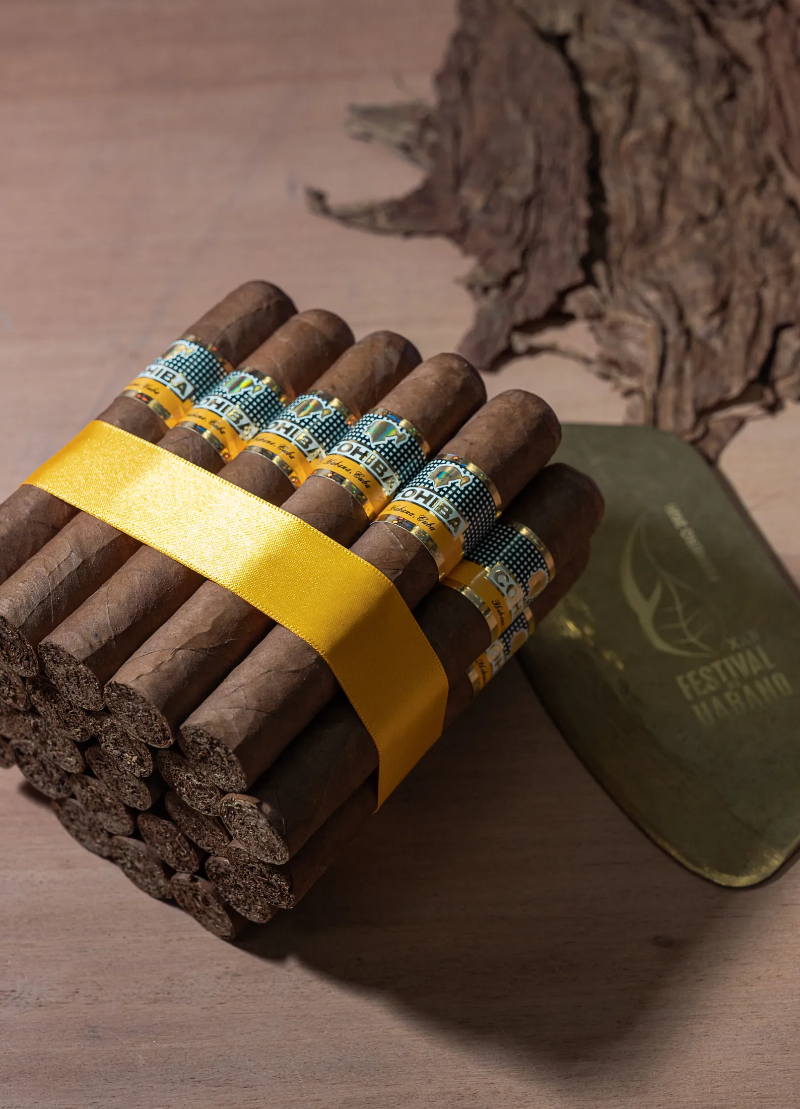 Guide to tell if a cohiba is real of fake: 6 key signs